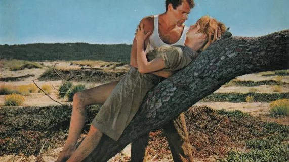 ET DIEU... CREA LA FEMME