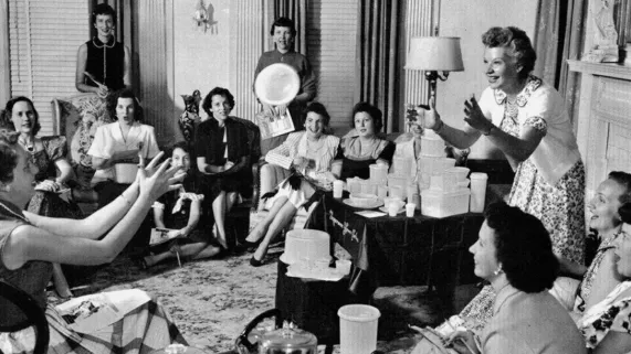 Tupperware, la petite boîte émancipée Tupperware, la petite boîte émancipée