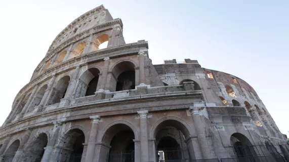 LE COLISEE, GRANDEUR ET DECADENCE DE ROME