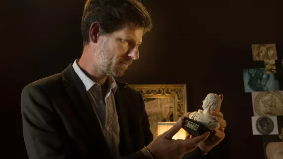 L'AFFAIRE NÉRON AUTOPSIE D'UN MYTHE