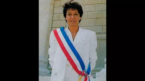 Documentaire L'affaire Yann Piat Documentaire L'affaire Yann Piat