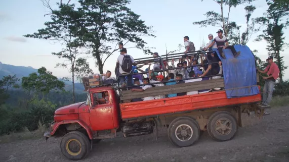 LES ROUTES DE L'IMPOSSIBLE