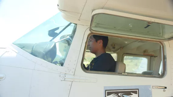 LES AVIONS DU BOUT DU MONDE