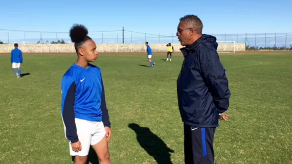 UN JOUR AVEC… SE MET A L’HEURE DE LA COUPE DU MONDE DE FOOTBALL