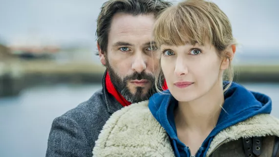 MEURTRES EN CORNOUAILLE