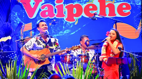 @servicecommunicationpolynésiela1ère 2è Vaipehe - Raumata et son groupe