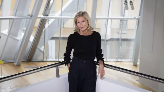 CLAIRE CHAZAL
