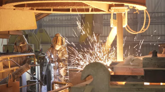 LA BATAILLE DE L'ACIER