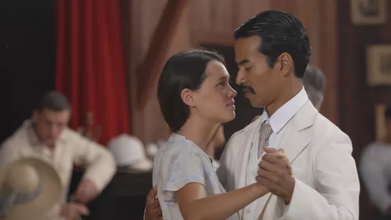 UN BARRAGE CONTRE LE PACIFIQUE UN BARRAGE CONTRE LE PACIFIQUE