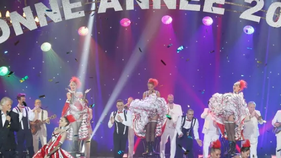 LE PLUS GRAND CABARET SUR SON 31 LE PLUS GRAND CABARET SUR SON 31