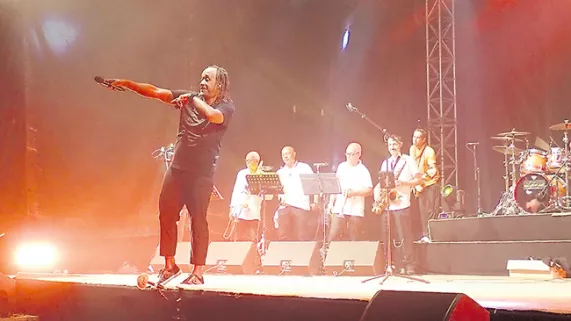 CONCERT DOMINIK COCO ET SON KAKO BAND @photoFranceAntillesGuadeloupe Dominik Coco et son kako band  @photofranceantillesguadeloupe