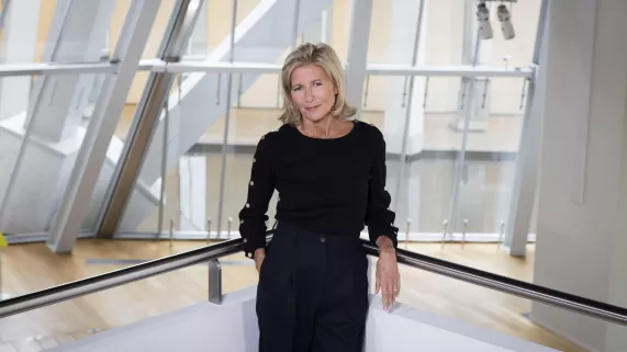 CLAIRE CHAZAL