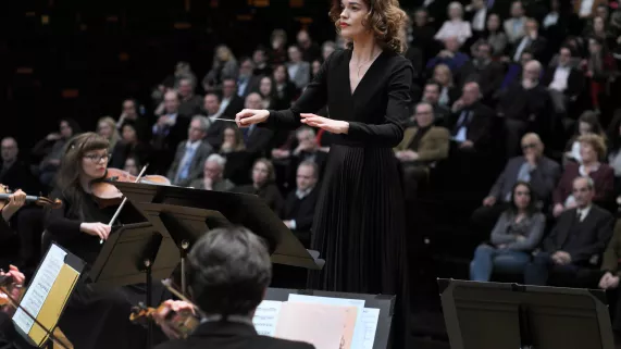 © Jean Claude LOTHER - MERLIN PRODUCTIONS - FTV PHILHARMONIA