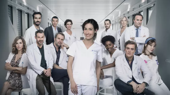 © NATHALIE GUYON / REMY GRANDROQUES / FTV NINA - SAISON 4