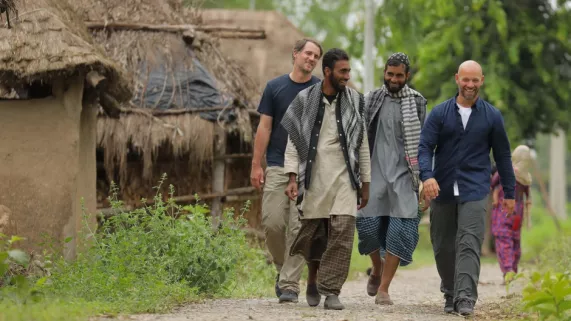 RENDEZ-VOUS EN TERRE INCONNUE : FRANCK GASTAMBIDE RENDEZ-VOUS EN TERRE INCONNUE : FRANCK GASTAMBIDE