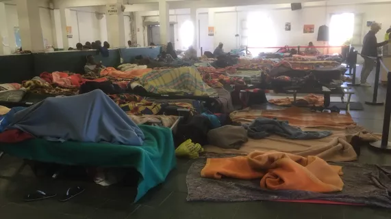 Centre de migrants Centre de migrants