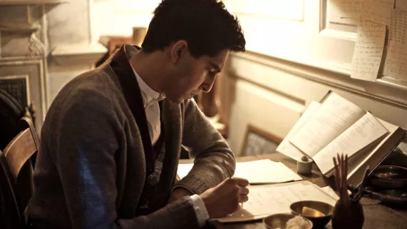 © SND L'HOMME QUI DÉFIAIT L'INFINI