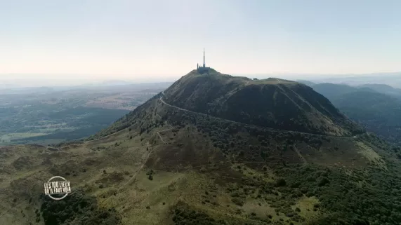 LES 100 LIEUX QU'IL FAUT VOIR