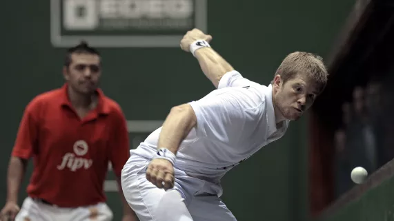 Pelote basque à main nue - Baptiste Ducassou