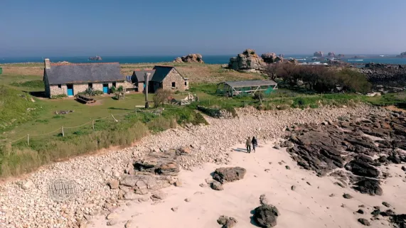 LES 100 LIEUX QU'IL FAUT VOIR