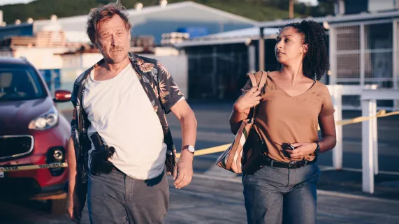 © Delphine Mayeur OPJ - BRIGADE PACIFIQUE - S01