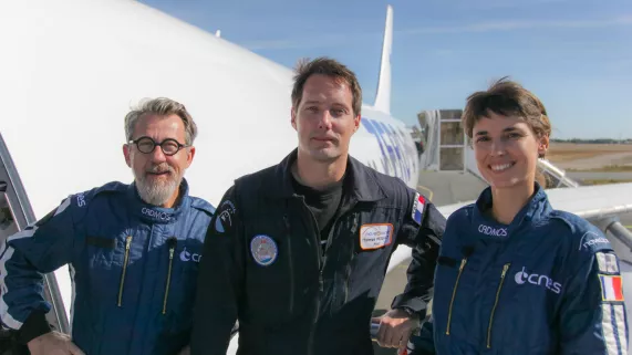 LE MONDE DE JAMY AVEC THOMAS PESQUET : LA TETE DANS LES ETOILES LE MONDE DE JAMY AVEC THOMAS PESQUET : LA TETE DANS LES ETOILES