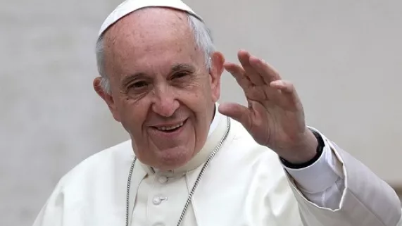 Voyage du pape François dans l'océan Indien : un évènement à vivre sur Réunion la 1ère  Voyage du pape François dans l'océan Indien : un évènement à vivre sur Réunion la 1ère