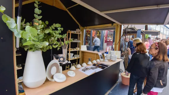 copyright Ville de Limoges-Julien Dodinet  toques et porcelaine