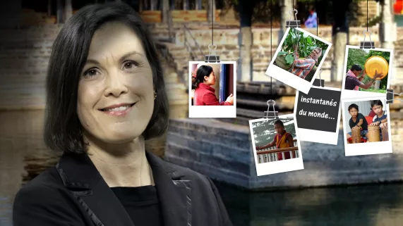 INSTANTANÉS DU MONDE  INSTANTANÉS DU MONDE