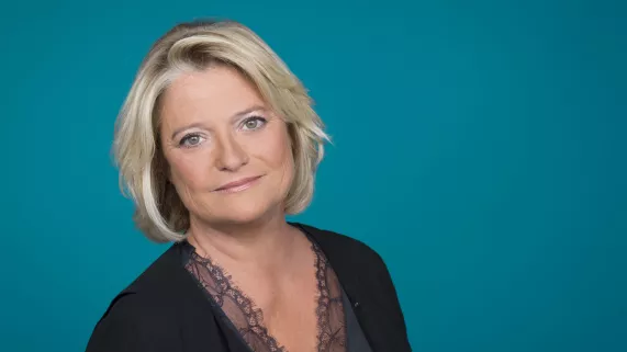 MARINA CARRÈRE D'ENCAUSSE