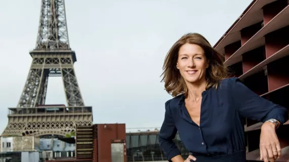 DES RACINES ET DES AILES : LA TOUR EIFFEL A 130 ANS ! DES RACINES ET DES AILES : LA TOUR EIFFEL A 130 ANS !