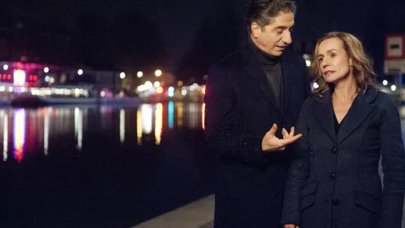 © Ch. LARTIGE / Caminando Productions / EndemolShine Fiction /FTV CE SOIR-LÀ ET LES JOURS D’APRES