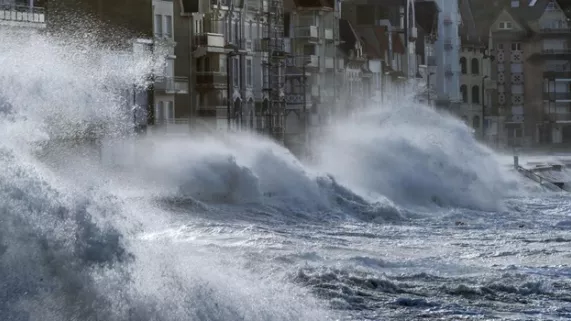 LE MONDE DE JAMY : LA FRANCE AUX TEMPÊTES LE MONDE DE JAMY : LA FRANCE AUX TEMPÊTES
