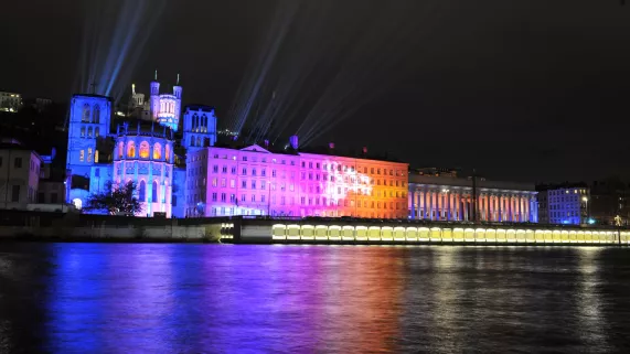 LUMIERES SUR LYON