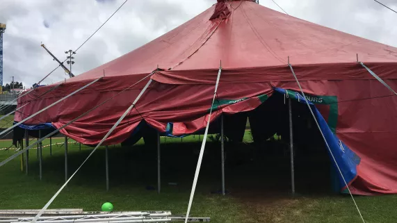 LE 4EME CIRQUE LE 4EME CIRQUE