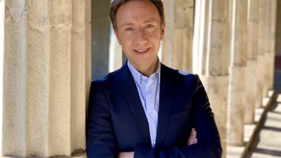 SECRETS D'HISTOIRE : CHEVALIER D'EON, SANS CONTREFAÇON JE SUIS UN ESPION SECRETS D'HISTOIRE : CHEVALIER D'EON, SANS CONTREFAÇON JE SUIS UN ESPION