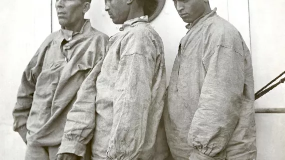 DU BAGNE AUX ETOILES