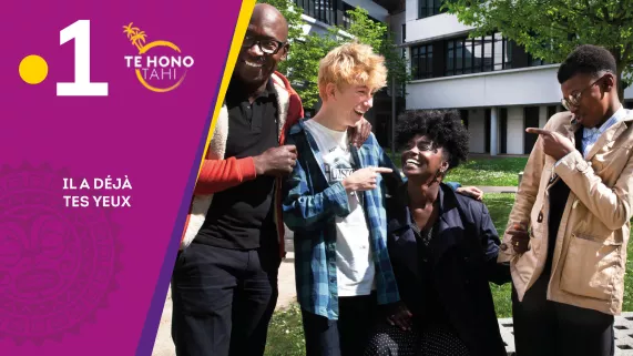 Série Il a déjà tes yeux