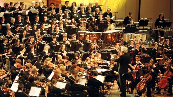 showbusiness  showbusiness