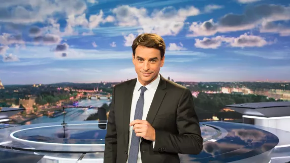 GHOSAROSSIAN Delphine JULIAN BUGIER