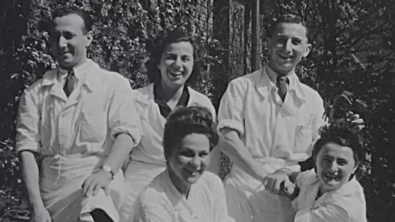 INFRAROUGE : DES MÉDECINS DANS LA RÉSISTANCE