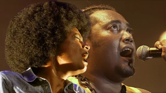 ARCHIPELS : MALOYA J’ÉCRIS TON NOM