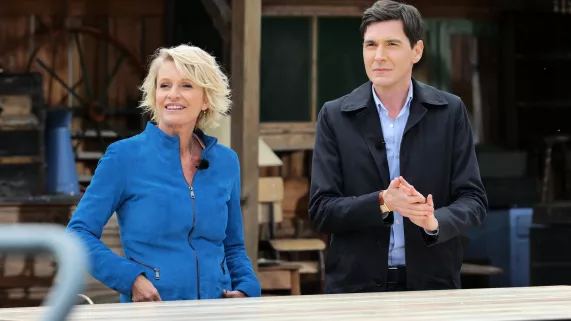 AFFAIRE CONCLUE - LE DUEL DES BROCANTES