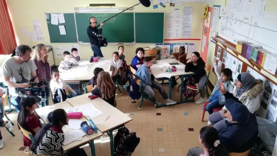 REENCHANTONS L'ECOLE REENCHANTONS L'ECOLE