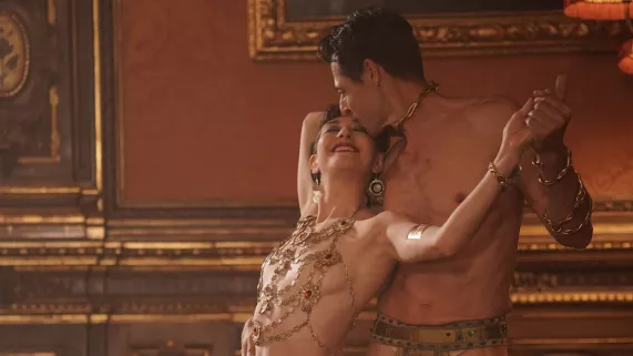 © Alain GUIZARD - Mother Production - FTV