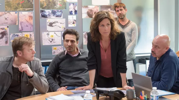 MEURTRES À AIX-EN-PROVENCE