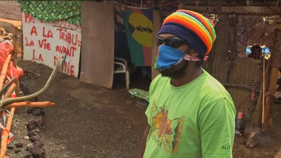 CONFINES DANS LA PEUR 