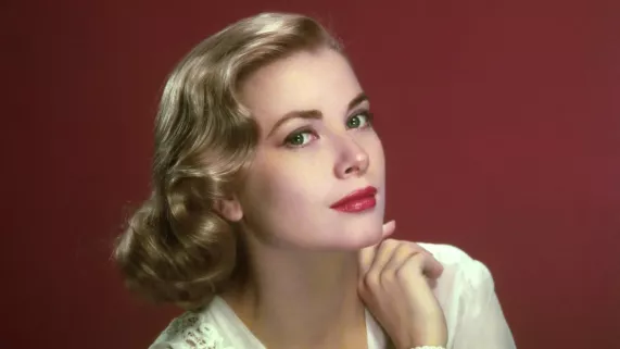 ELLE S’APPELAIT GRACE KELLY