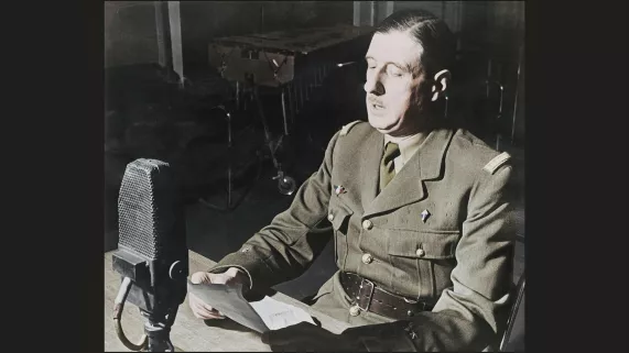 CHARLES DE GAULLE, HISTOIRE D'UN GEANT