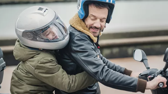 T'EN FAIS PAS J'SUIS LÀ